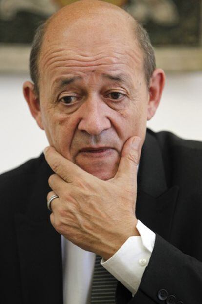 Jean-Yves Le Drian, ministo de defensa francés.