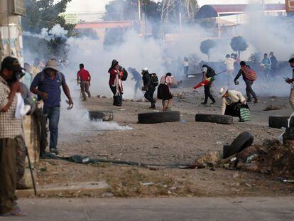 Los enfrentamientos en Cochabamba, este sábado. 