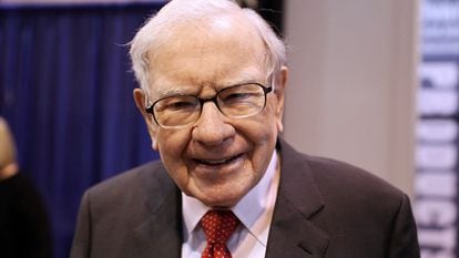 El presidente de Berkshire Hathaway, Warren Buffett, en Omaha (Nebraska), en 2019, con motivo de la junta de accionistas de la empresa.