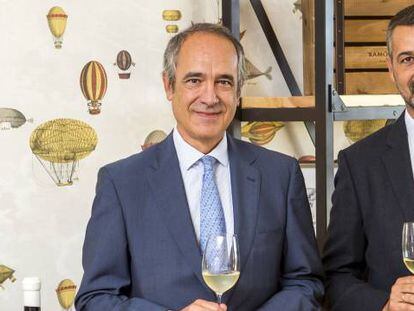 Emilio Restoy (derecha), director general de Zamora & Company, y José María de Santiago. su presidente. 