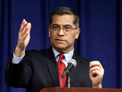 El fiscal general de California, Xavier Becerra.