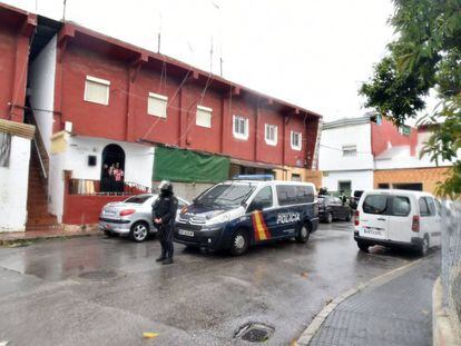 Operación de la Policía Nacional en una barriada de Algeciras en una imagen de archivo