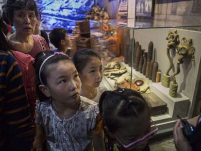 Ni&ntilde;os chinos durante una visita al Museo de la Resistencia del Pueblo chino contra la Agresi&oacute;n Japonesa, el martes pasado. 