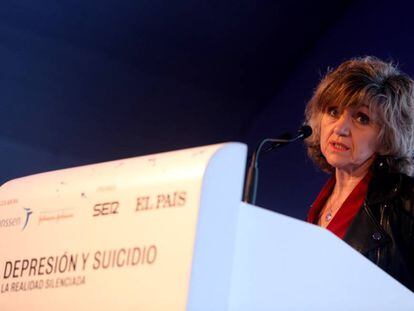 La ministra de Sanidad en funciones, María Luisa Carcedo, durante su intervención en la jornada 'Depresión y suicidio. La realidad silenciada'.