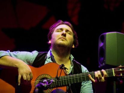 El guitarrista José Tomás Jiménez, ganador del premio Bordón minero 2014.