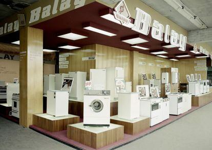 Balay fue la primera empresa española que comercializó lavadoras automáticas en España, en 1966.