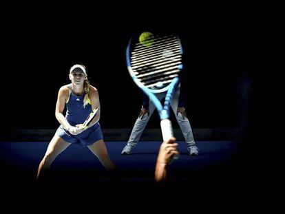 Wozniacki, al resto durante su partido contra Mertens.