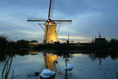 Kinderdijk, una de las regiones de Holanda más famosas por sus molinos.