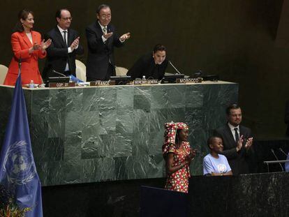 Leonardo di Caprio en la ceremonia de firma del Acuerdo de París en la ONU.