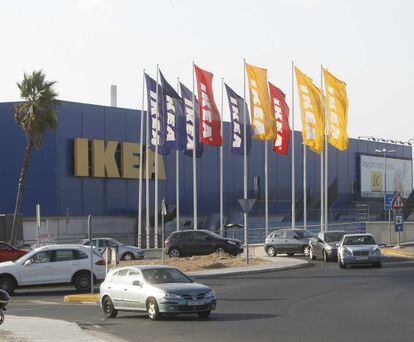 Fachada de la tienda de Ikea en Castilleja de la Cuesta (Sevilla). 