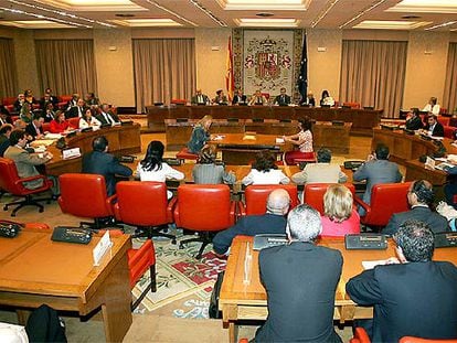 Integrantes de la ponencia mixta que debate la reforma del Estatuto andaluz.