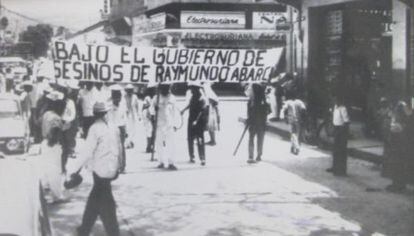 Protesta en Iguala en 1966 contra el gobernador de Guerrero Raymundo Abarca.