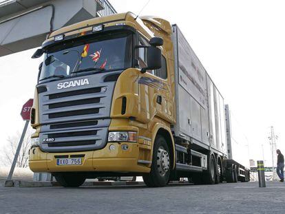 Un cami&oacute;n de la marca Scania. 
