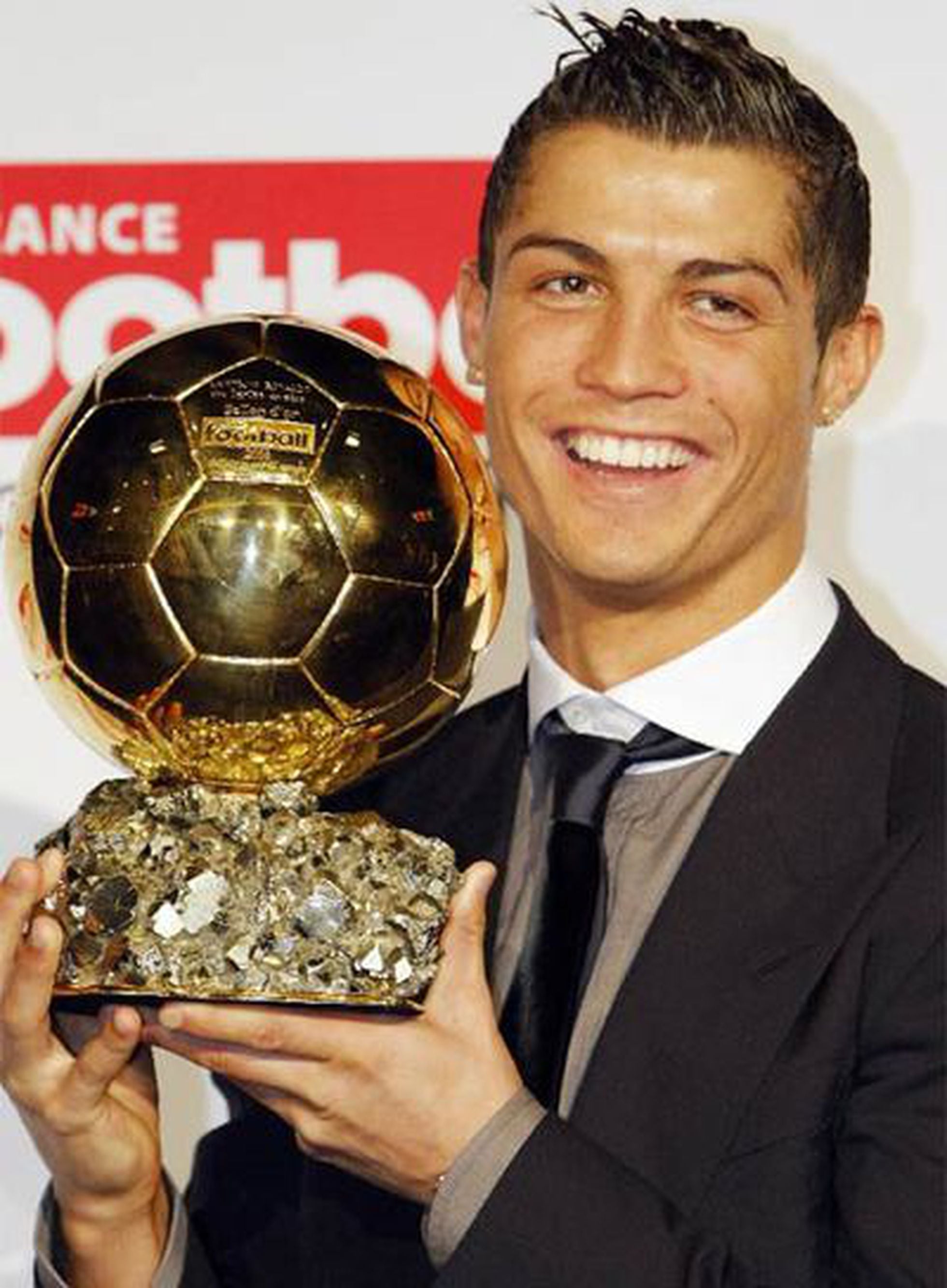 Cristiano Ronaldo recibe el Balón de Oro Deportes EL PAÍS