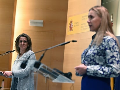 Teresa Ribera y Kadri Simson, este lunes en Madrid.