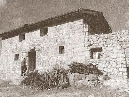 Mas de Laort&oacute;, al Pirineu de Lleida, on hi hagu&eacute; una matan&ccedil;a que va quedar impune.