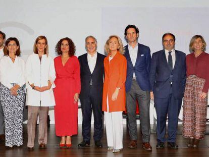 Foto de ‘ClosinGap Economic Equality Summit’, con la ministra de Hacienda, María Jesús Montero (sexta por la izquierda).
