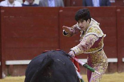 López Simón durante la segunda corrida de la Feria de Toros de Jerez.