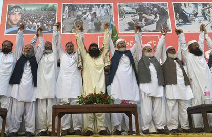 Los líderes de Jamaat e Islami, el pasado domingo, en Lahore, Pakistán.