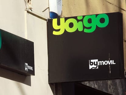 Logotipo de Yoigo.