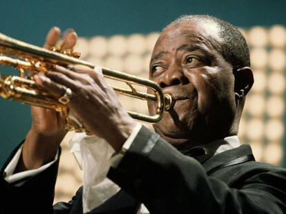 El trompetista y cantante Louis Armstrong, en una imagen sin datar. 