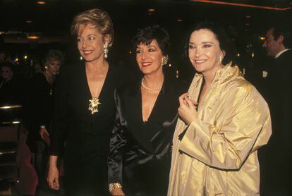 Las actrices Laura Valenzuela, Concha Velasco y Núria Espert, en una imagen de archivo. 