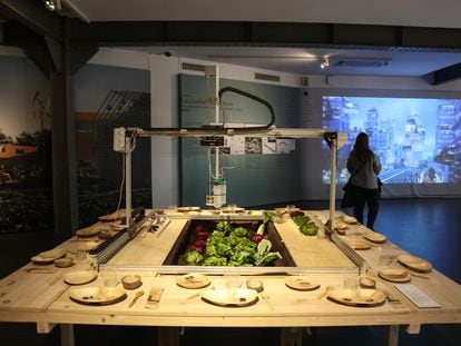 La exposición 'La Ciudad del Futuro: de la Huerta a la Mesa' en el centro cultural Centro Centro del Ayuntamiento de Madrid.