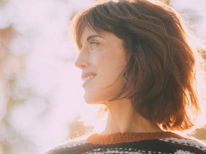 La escritora Irene Vallejo lee un fragmento de su libro "El infinito en un junco"