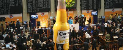 Imagen de archivo de la salida a Bolsa del Grupo Modelo en la Bolsa de Madrid. La cervecera mexicana llegó a cotizar en España unos años.