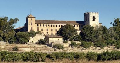 Monestir de Sant Jeroni de Cotalba construït per Alfons el Vell.