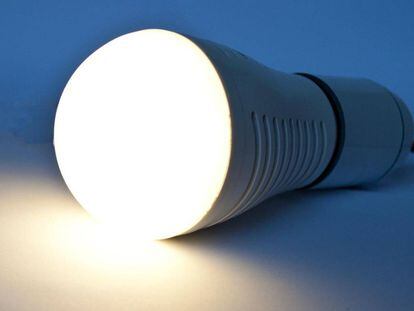 ¿Qué bombilla LED debo elegir para ahorrar al sustituir las incandescentes?