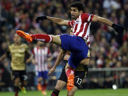 Diego Costa marca el 1 a 0 de volea