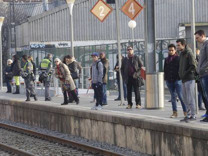 Passatgers de Renfe afectats per l&#039;avaria.