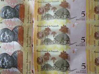 Detalles de billetes de 5 Bolívares de Venezuela. EFE/Archivo