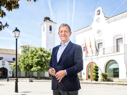 Luis Manuel Partida, alcalde de Villanueva de la Cañada (Madrid) desde 1979.