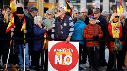 Manifestación convocada por el Partido Popular (PP) contra la ley de amnistía en la Plaza de España de Madrid el pasado enero.