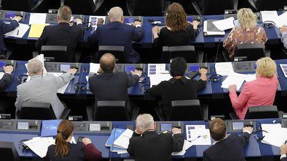 Europarlamentarios durante la sesión plenaria del 8 de junio en Estrasburgo.