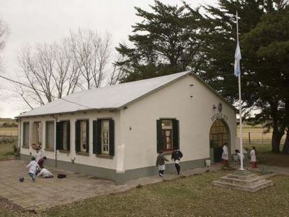 Una escuela rural en la provincia de Buenos Aires. 