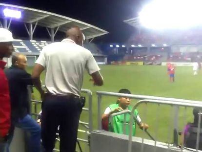 El técnico de Costa Rica, Paulo Wanchope, dimite por una pelea