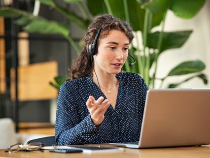 La salud mental es una de las mayores preocupaciones a nivel global: la covid-19 provocó un aumento del 25% en la ansiedad y la depresión. TherapyChat ofrece una nueva manera de ofrecer consulta.