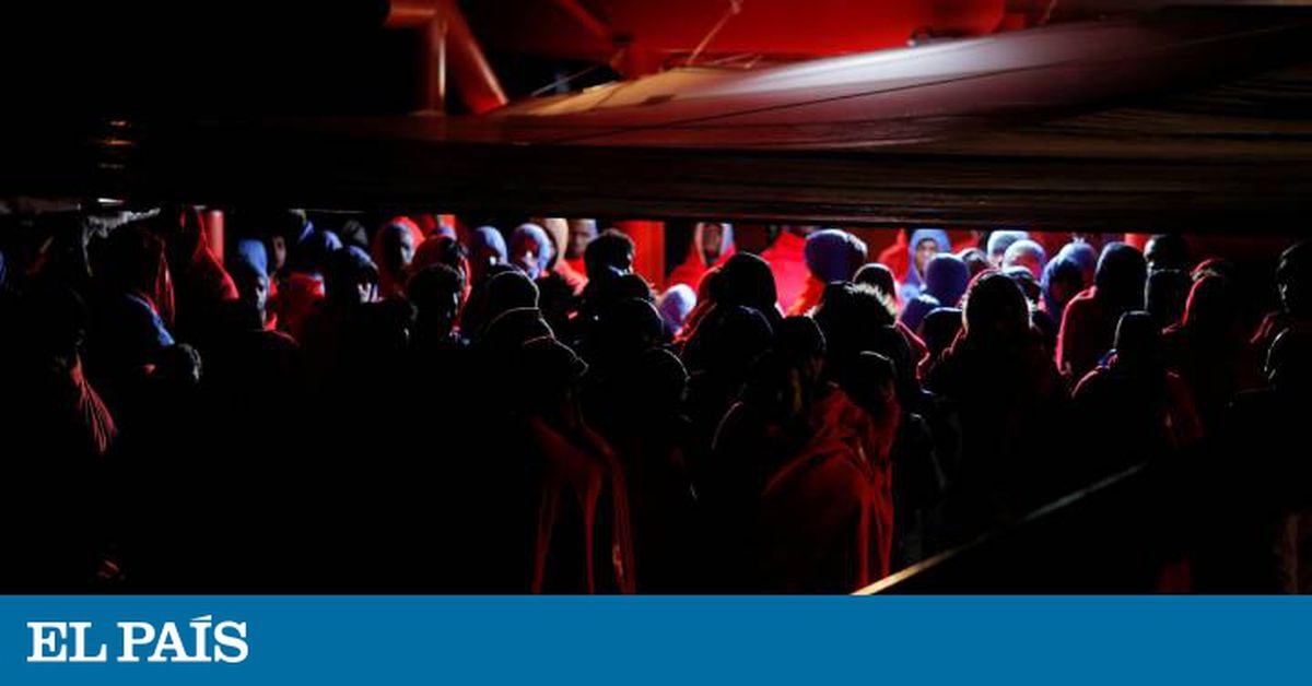 Cae Una Mafia Que Llevó En Patera A 800 Migrantes Hasta Cádiz Politica El PaÍs 9074