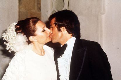 Rocío Jurado y Pedro Carrasco el día de su boda, en Chipiona, en 1976.