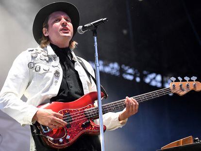 Win Butler, cantante de Arcade Fire, en un concierto.