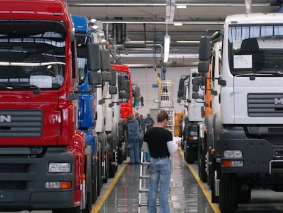 Dictada la primera sentencia en España contra el cártel de fabricantes de camiones