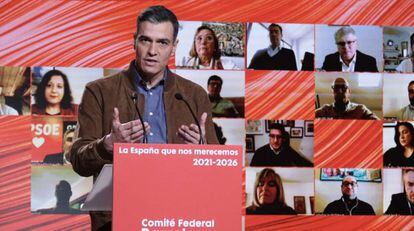El presidente del Gobierno, Pedro Sánchez, interviene ante el Comité Federal del PSOE este sábado en Barcelona.