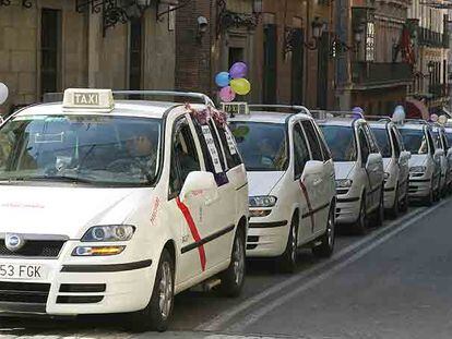 Fila de eurotaxis