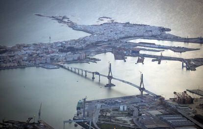 Vista de la ciudad de Cádiz desde el aire.