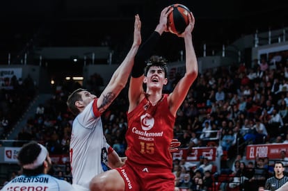 Aday Mara, contra el Obradoiro en la ACB.