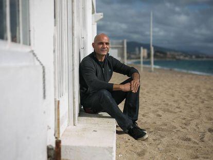 Juan Moreno, a la platja de Badalona on va estar el dia de l'assalt dels què el van acusar.