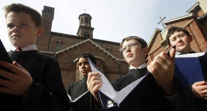Niños del Coro Archidiocesano de Boston en Cambridge, Massachusetts, el 28 de febrero de 2013.